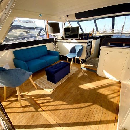 Panaby Houseboat Hotel Палермо Екстериор снимка