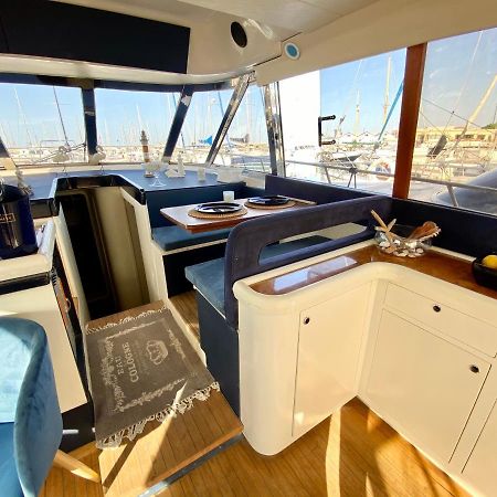 Panaby Houseboat Hotel Палермо Екстериор снимка