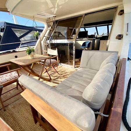 Panaby Houseboat Hotel Палермо Екстериор снимка