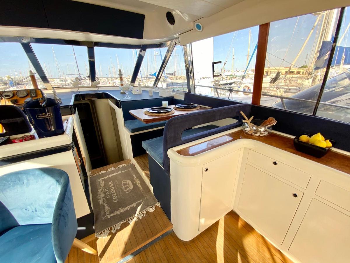 Panaby Houseboat Hotel Палермо Екстериор снимка