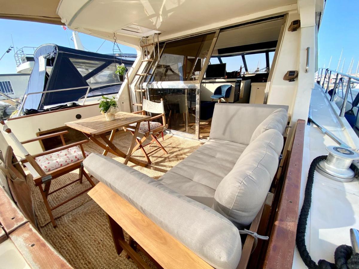 Panaby Houseboat Hotel Палермо Екстериор снимка